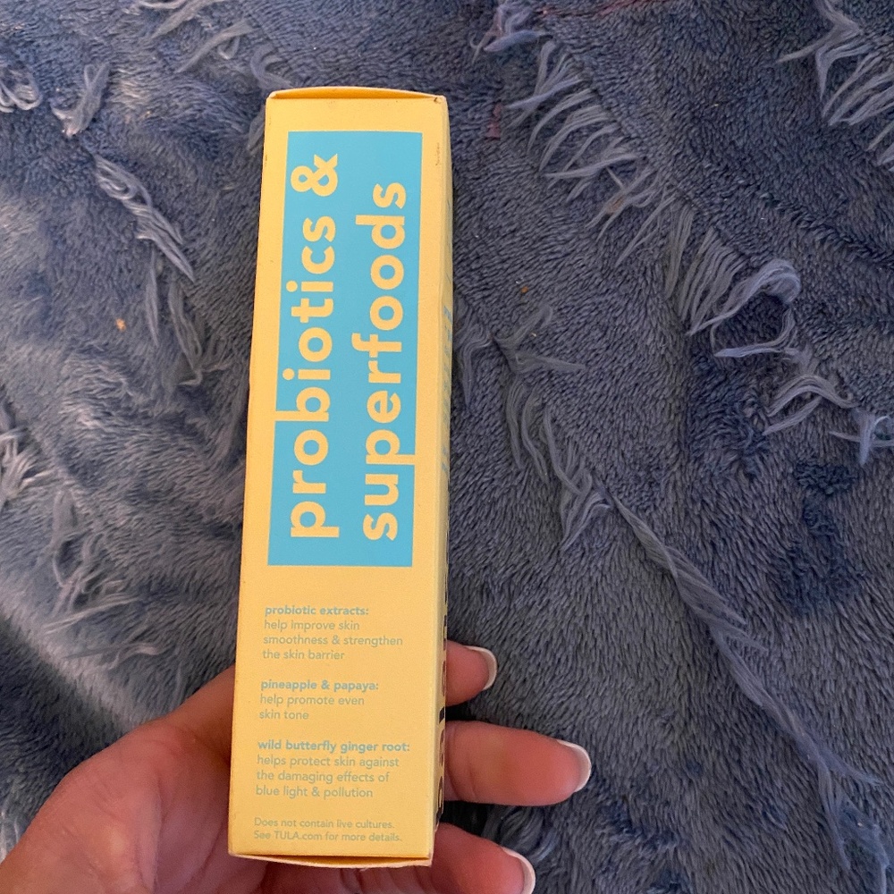 TULA SKINCARE - sunscreen